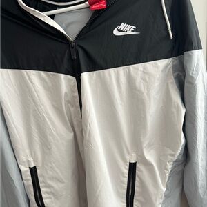 large nike quarter zip windbreaker